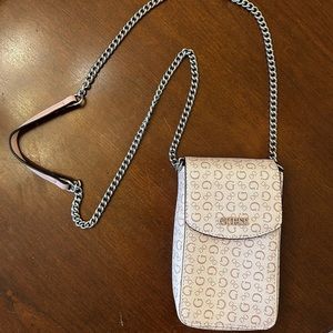 Guess crossbody purse